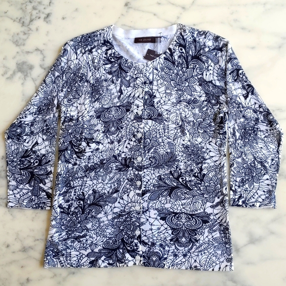 NWT. The Limited Cotton Rayon Black and White Floral 3/4 Sleeve Cardigan Sweater - Picture 3 of 4